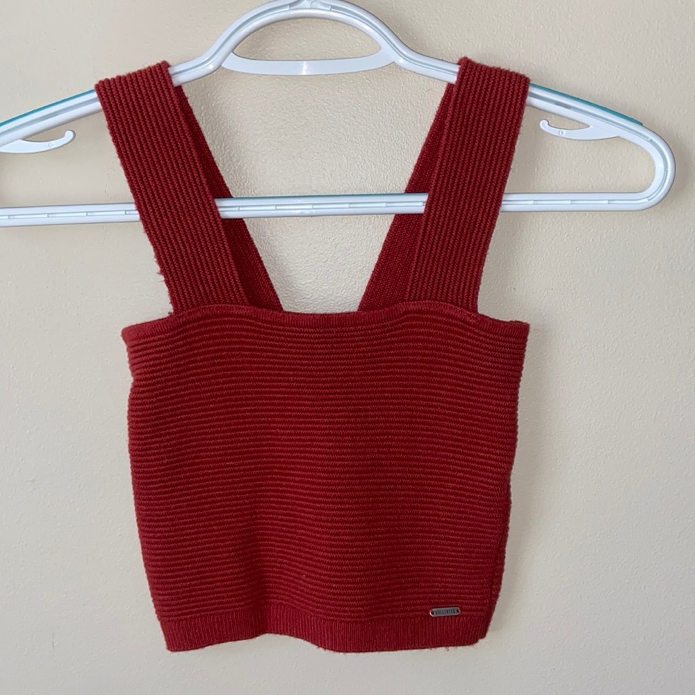 Hollister cropped tank